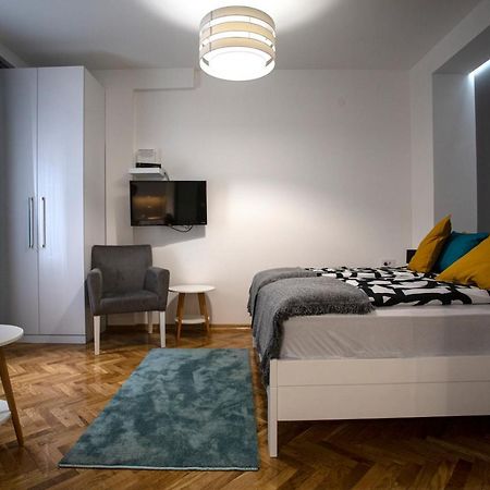 Dk Apartment Novi Sad Exterior photo