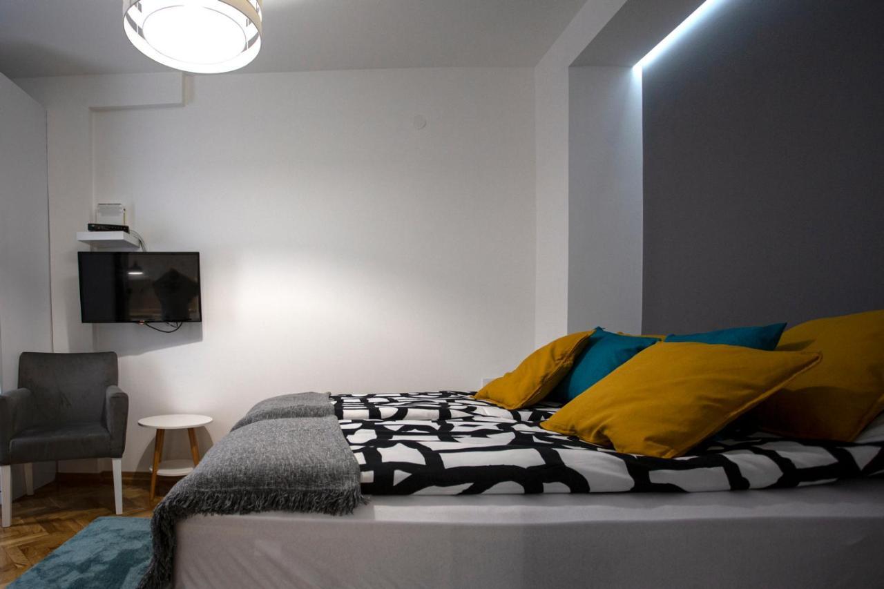 Dk Apartment Novi Sad Exterior photo